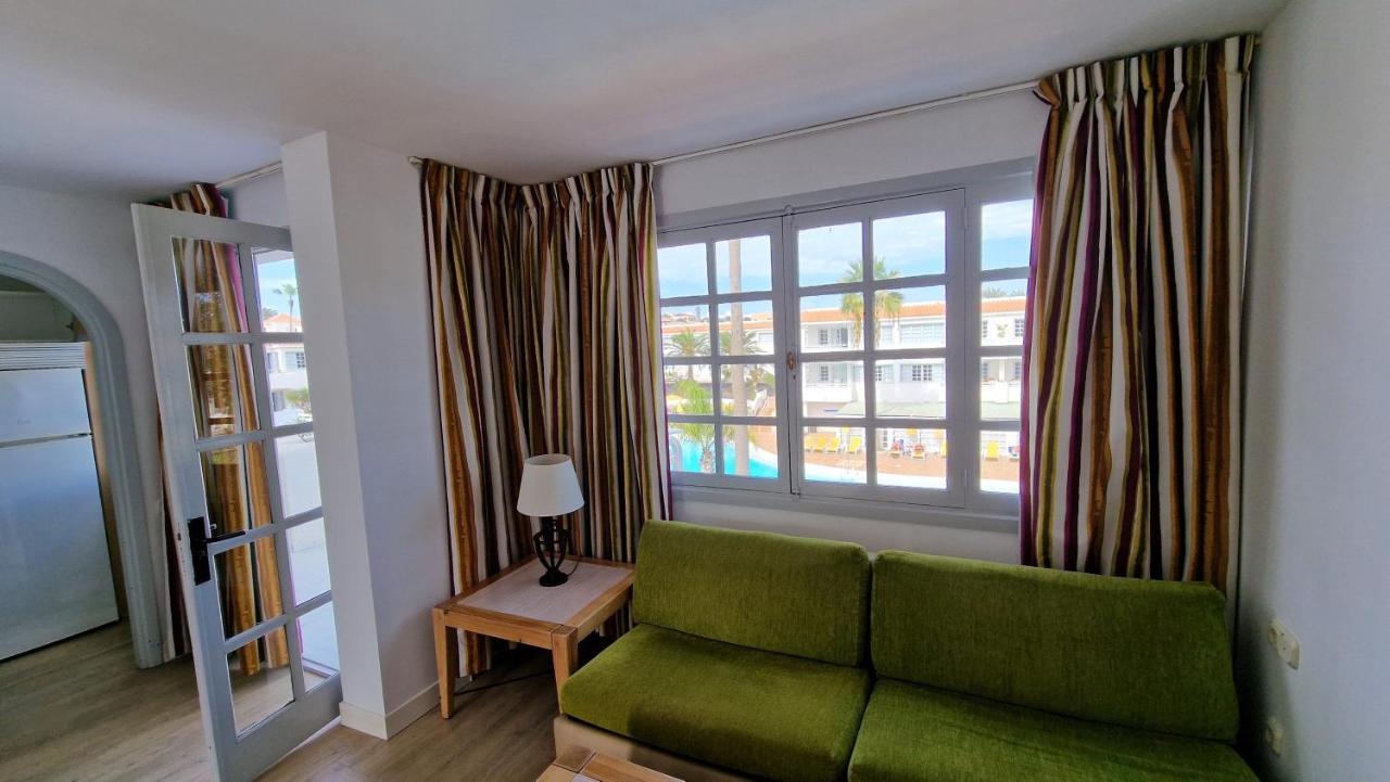 Fuentepark Apartments คอร์ราเลโฮ ภายนอก รูปภาพ